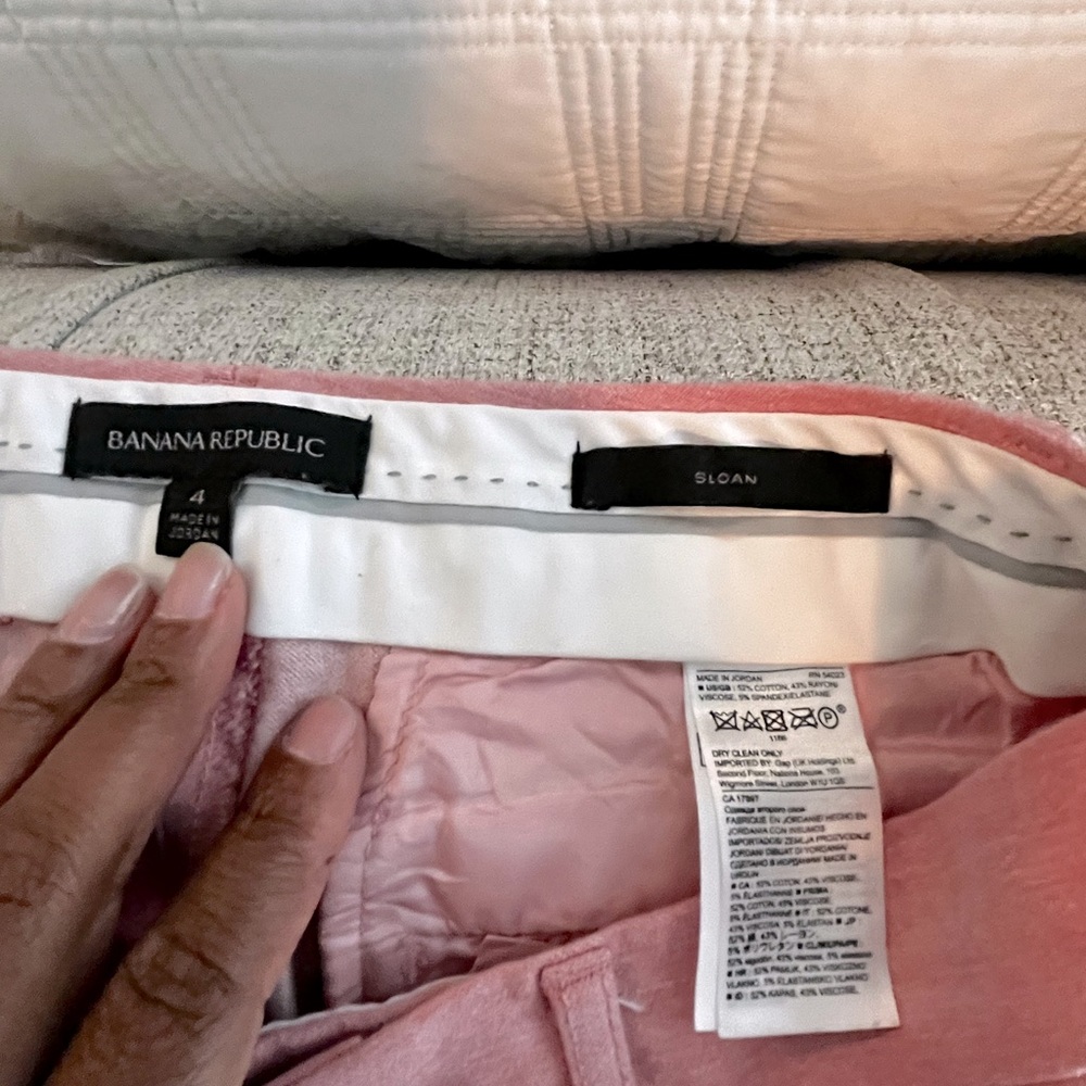 Size 2, Banana Republic, Sloan fit